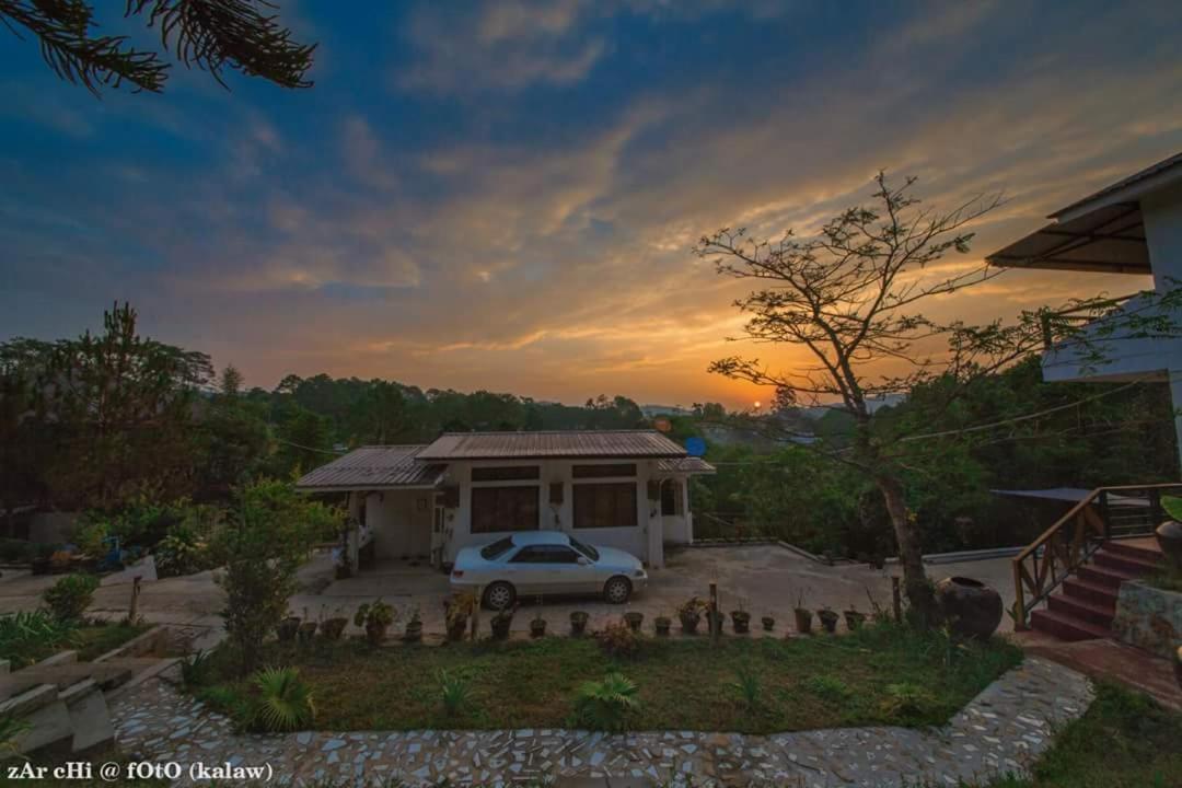 Unique Bed And Breakfast Kalaw Esterno foto