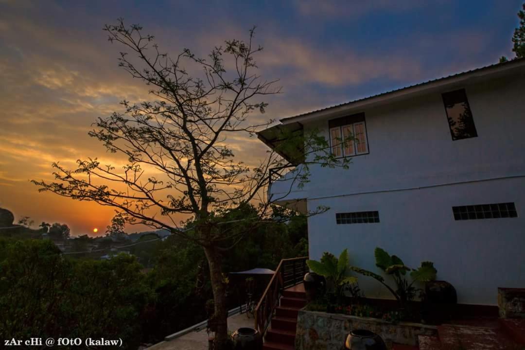Unique Bed And Breakfast Kalaw Esterno foto